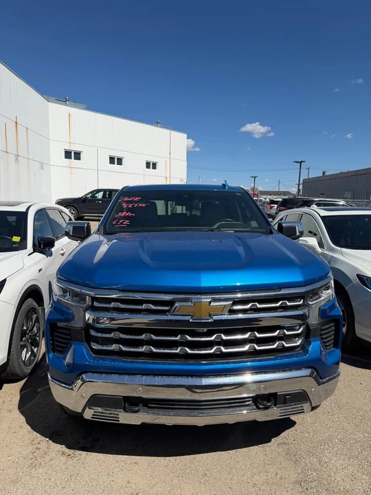 2022 Chevrolet Silverado - Image 2 of 6