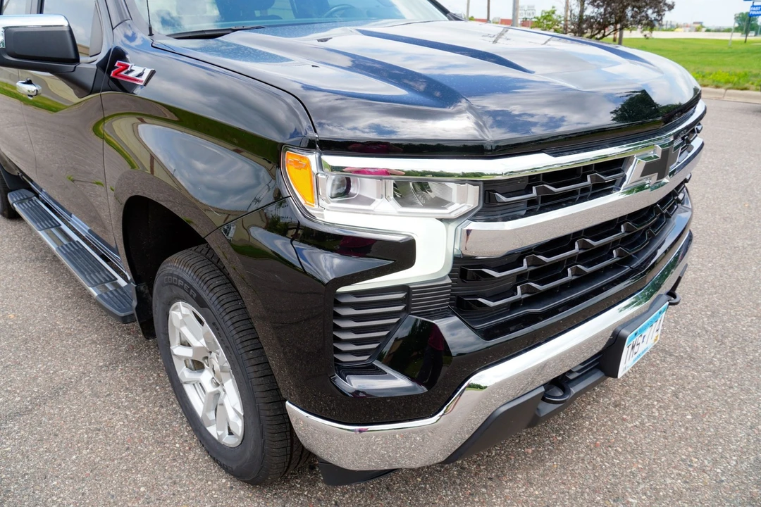 2022 Chevrolet Silverado 4th Gen - Image 26 of 31