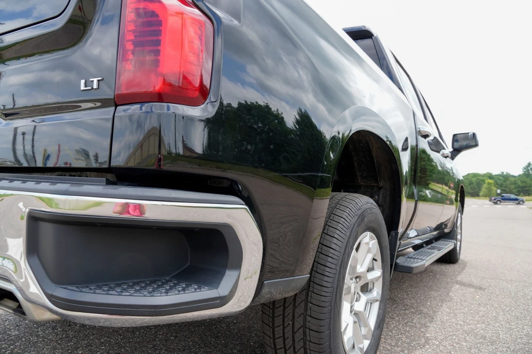 2022 Chevrolet Silverado 4th Gen - Image 28 of 31