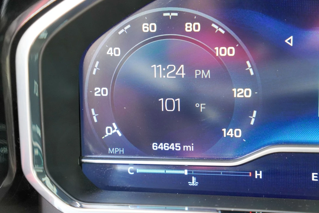 2022 Chevrolet Silverado 4th Gen - Image 15 of 31