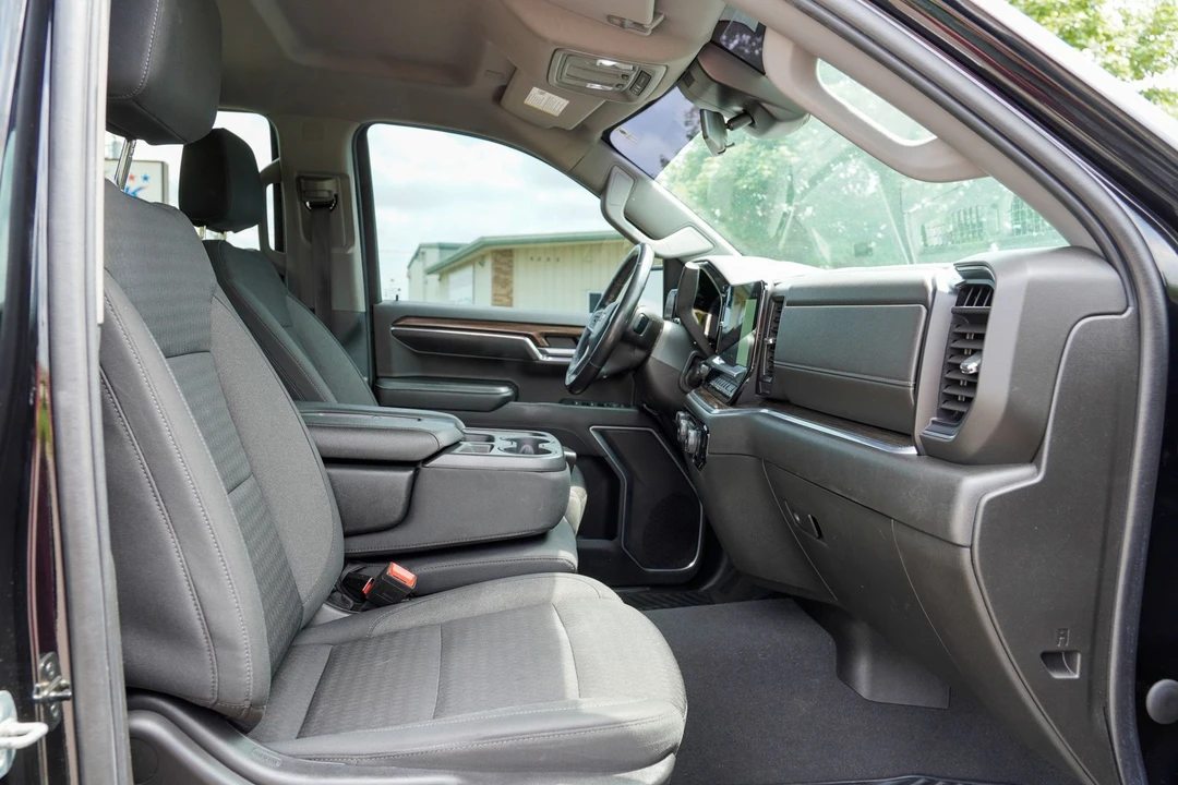 2022 Chevrolet Silverado 4th Gen - Image 18 of 31