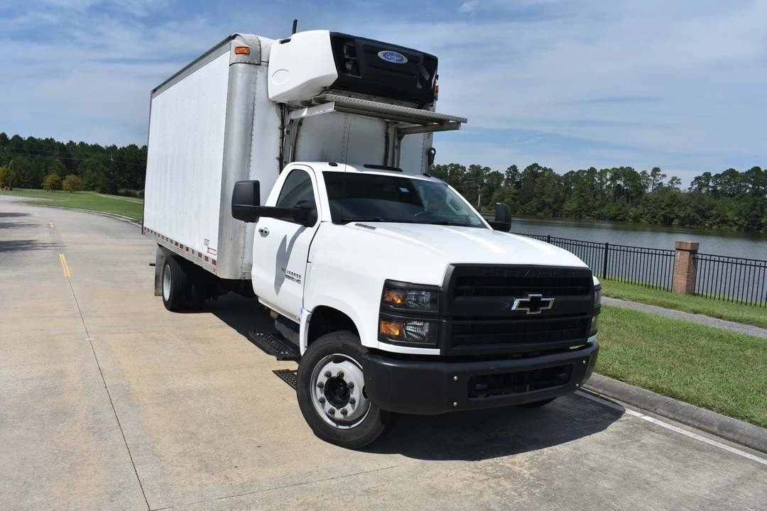 2022 Chevrolet Silverado Heavy Duty 4th Gen - Image 2 of 25