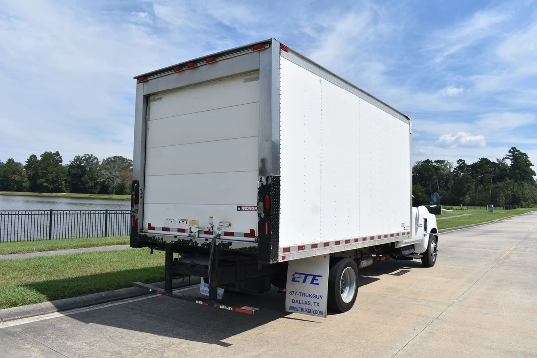 2022 Chevrolet Silverado Heavy Duty 4th Gen - Image 5 of 25