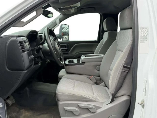 2022 Chevrolet Silverado - Image 7 of 10