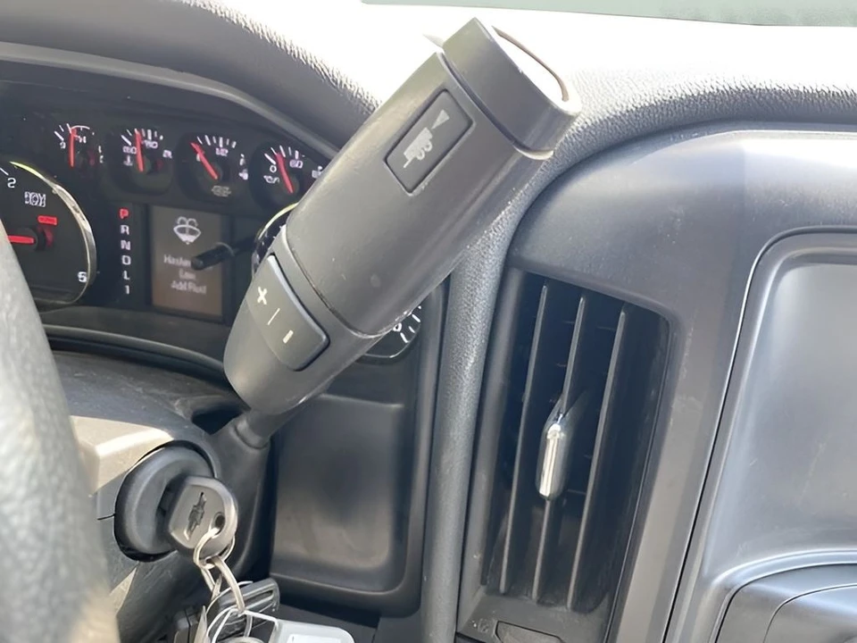 2022 Chevrolet Silverado Heavy Duty 4th Gen - Image 19 of 31