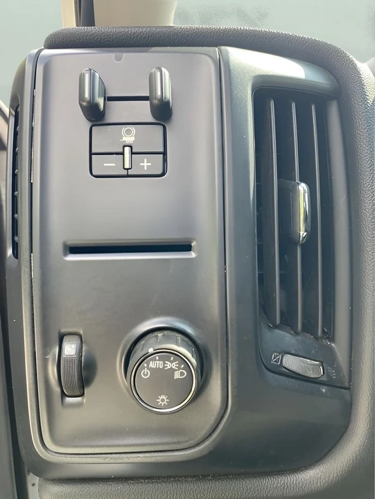 2022 Chevrolet Silverado Heavy Duty 4th Gen - Image 14 of 31