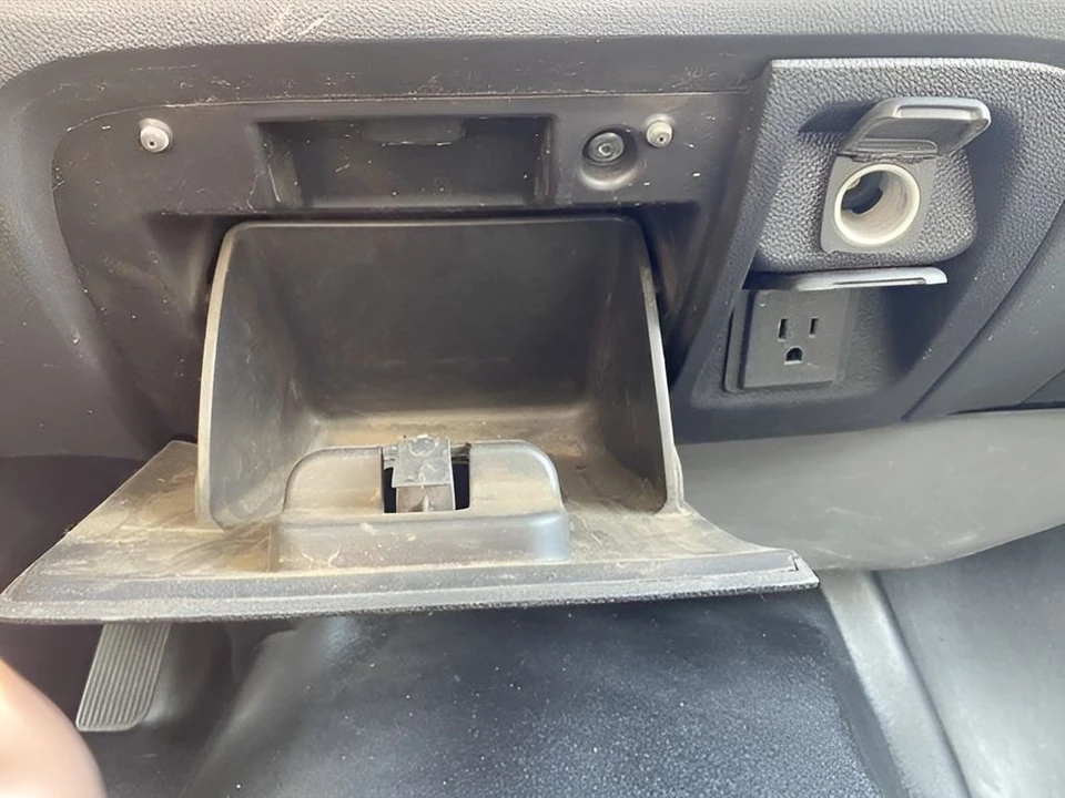 2022 Chevrolet Silverado Heavy Duty 4th Gen - Image 23 of 31
