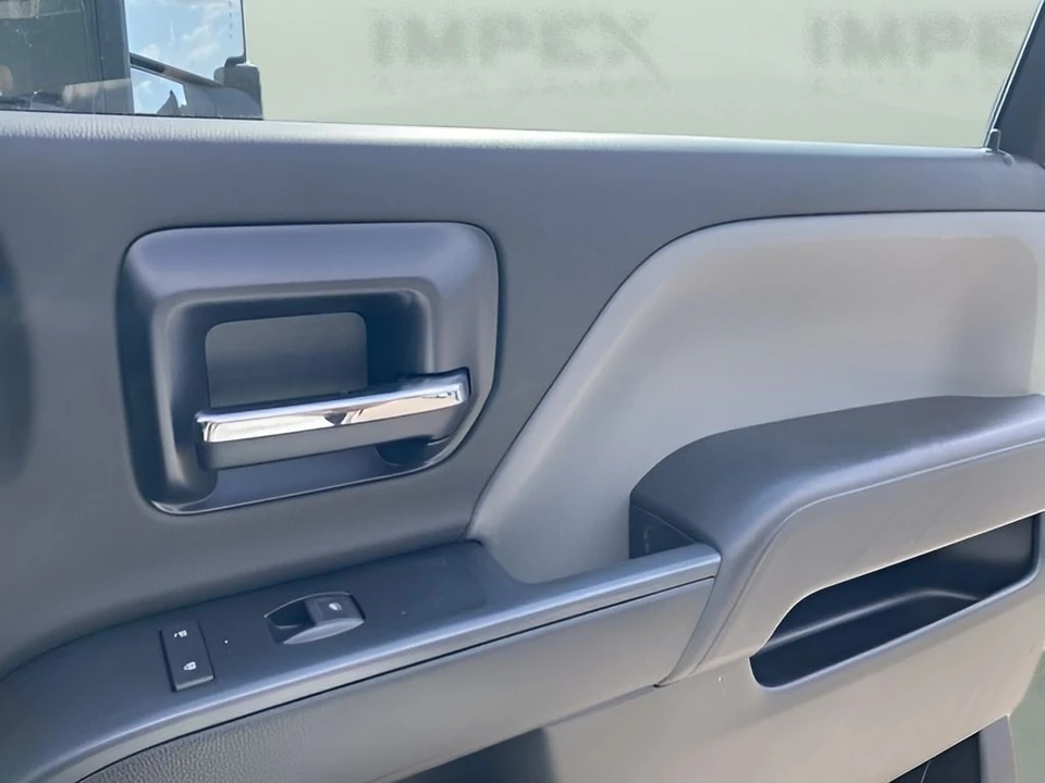 2022 Chevrolet Silverado Heavy Duty 4th Gen - Image 27 of 31