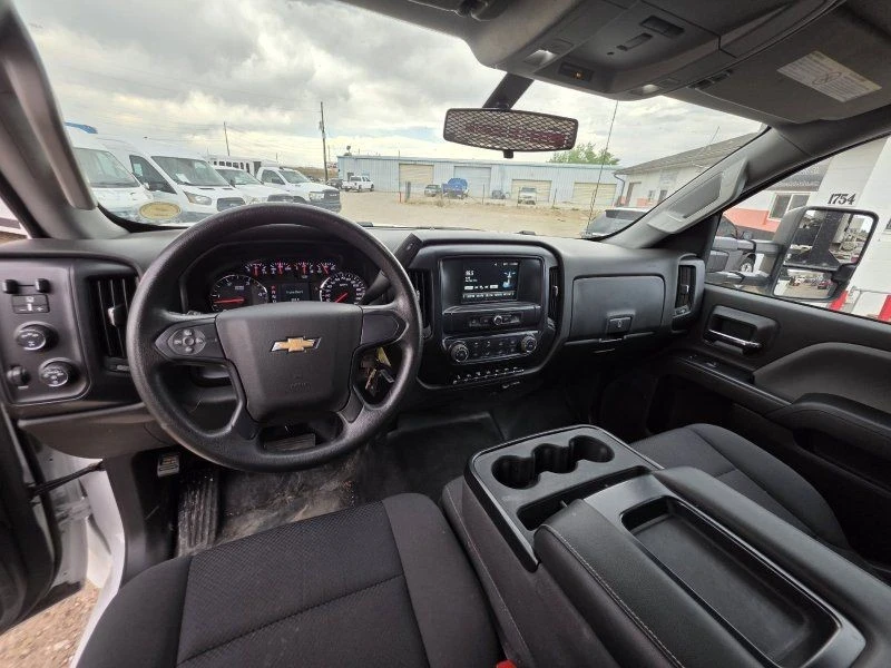 2022 Chevrolet Silverado Heavy Duty 4th Gen - Image 17 of 31