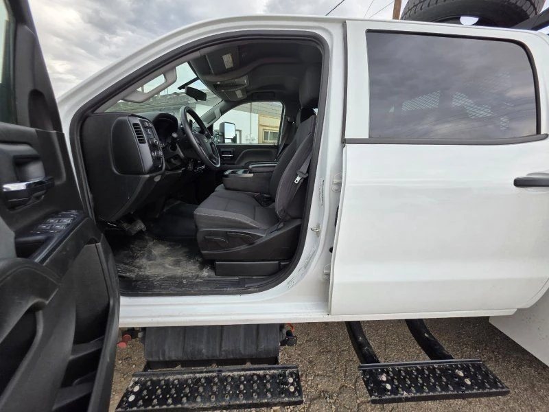 2022 Chevrolet Silverado Heavy Duty 4th Gen - Image 15 of 31