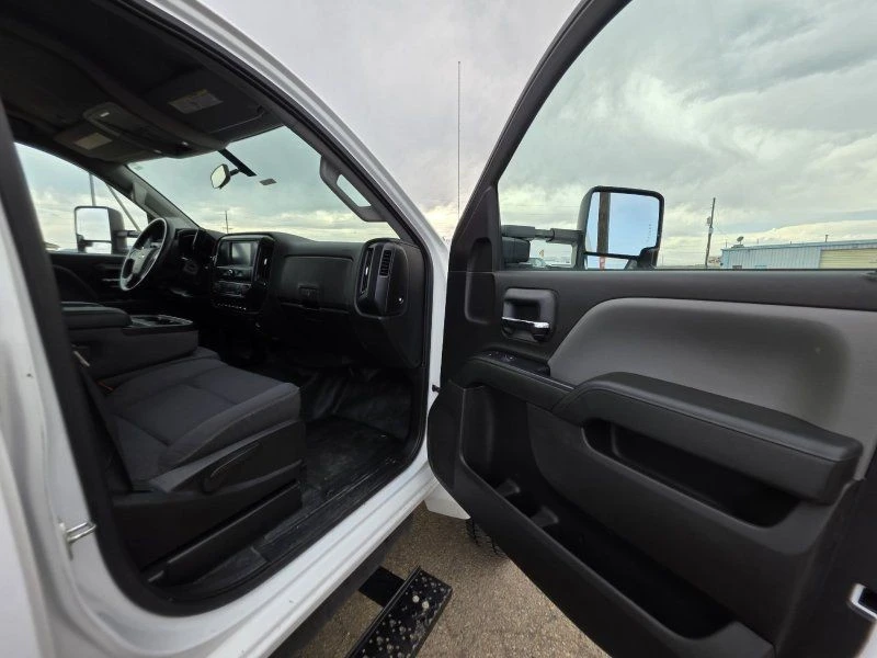 2022 Chevrolet Silverado Heavy Duty 4th Gen - Image 29 of 31