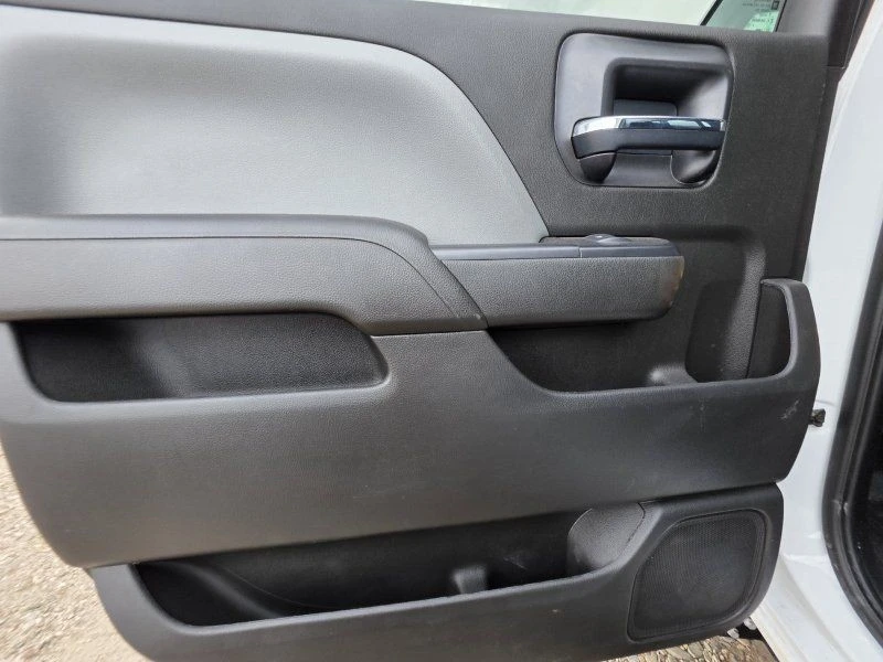 2022 Chevrolet Silverado Heavy Duty 4th Gen - Image 25 of 31