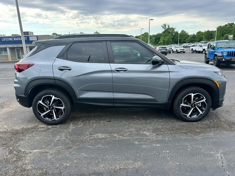 2022 Chevrolet Trailblazer - Image 2 of 20