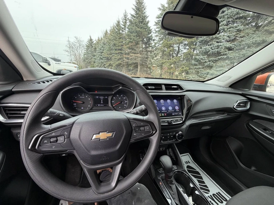 2022 Chevrolet Trailblazer - Image 18 of 21
