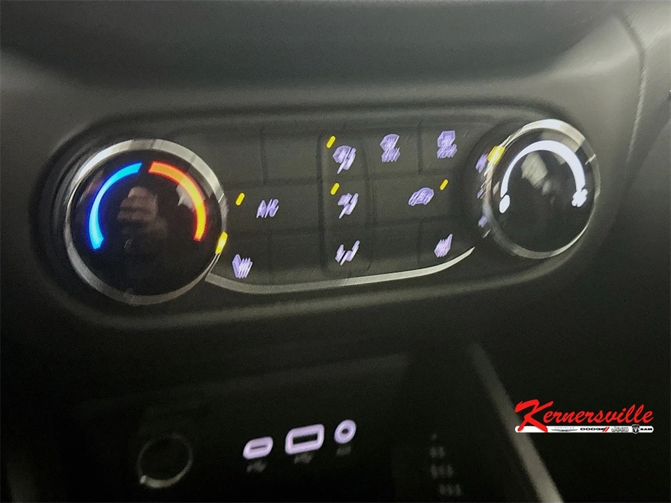 2022 Chevrolet Trailblazer - Image 18 of 21