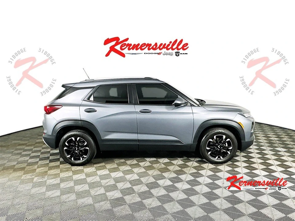 2022 Chevrolet Trailblazer - Image 8 of 12