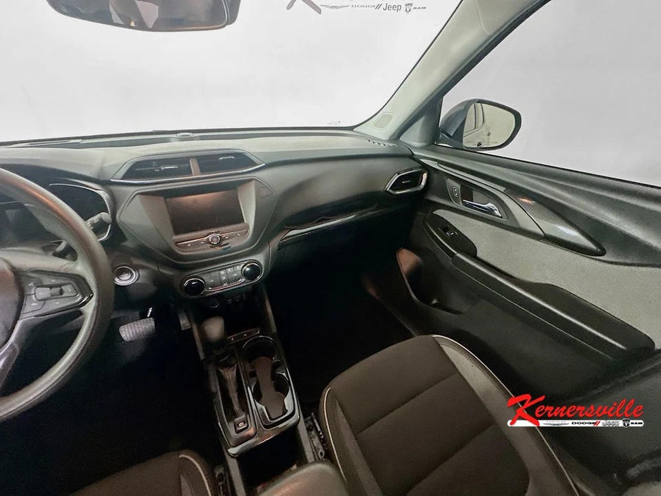 2022 Chevrolet Trailblazer - Image 11 of 21