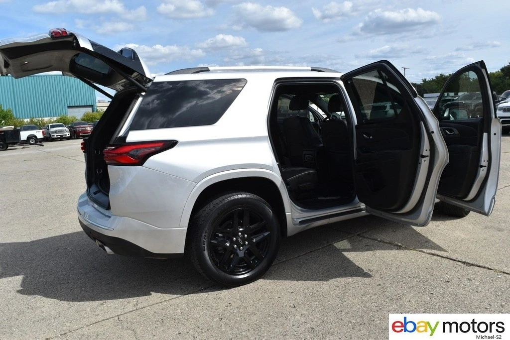 2022 Chevrolet Traverse - Image 20 of 21
