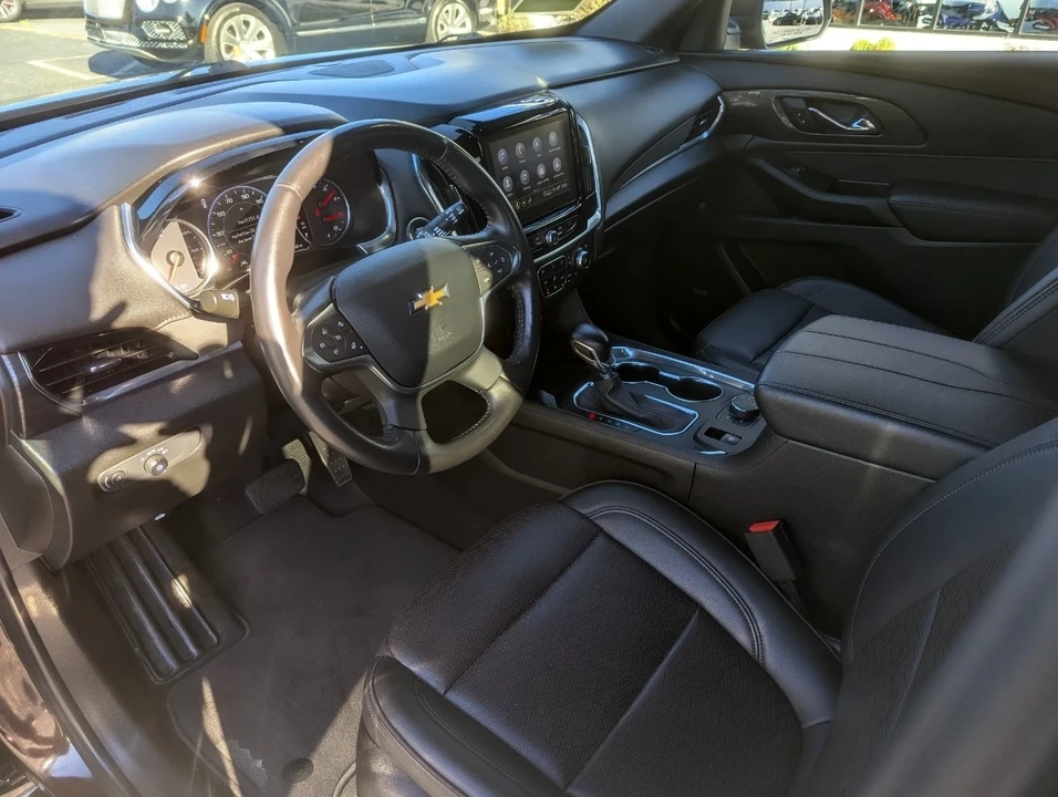2022 Chevrolet Traverse - Image 13 of 21
