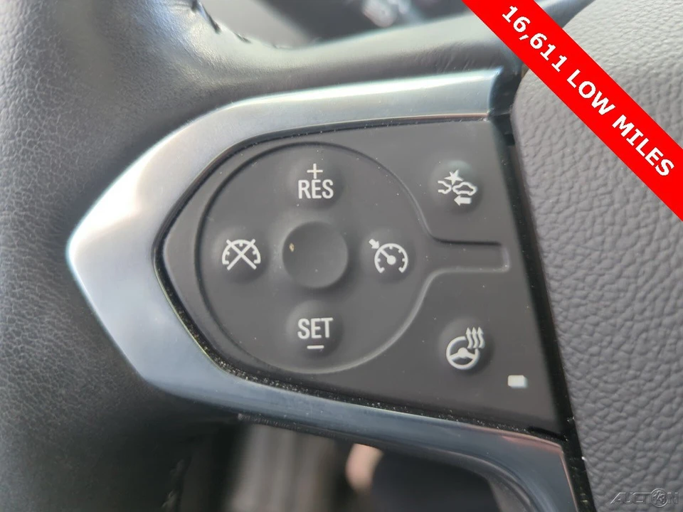 2022 Chevrolet Traverse - Image 16 of 21