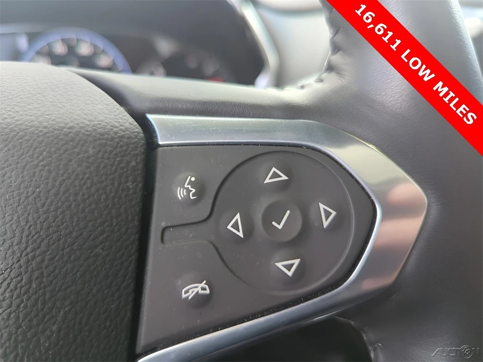 2022 Chevrolet Traverse - Image 15 of 21