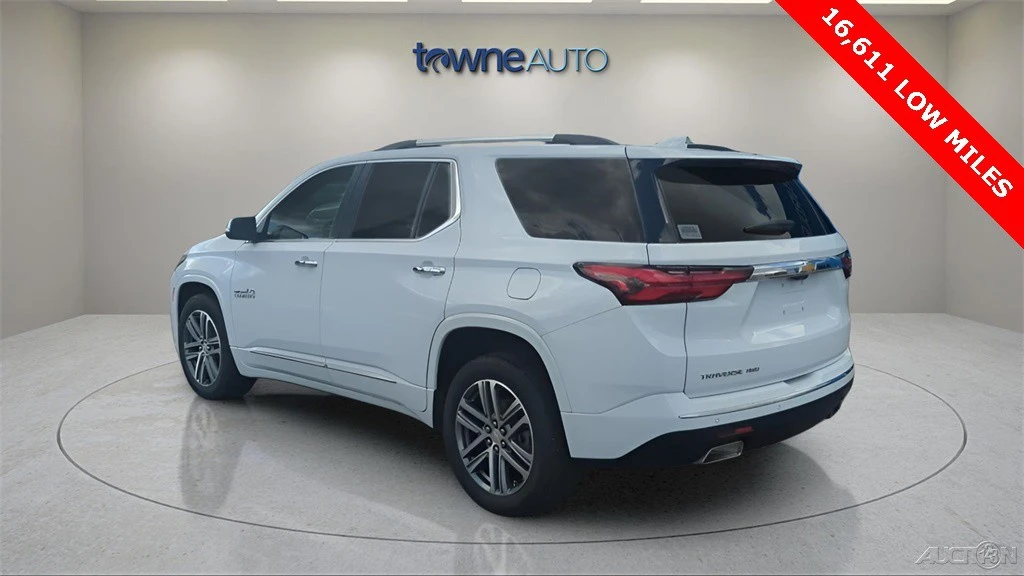 2022 Chevrolet Traverse - Image 3 of 12