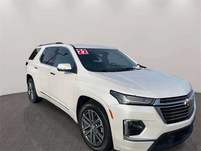 2022 Chevrolet Traverse - Image 2 of 21