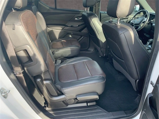 2022 Chevrolet Traverse - Image 19 of 21