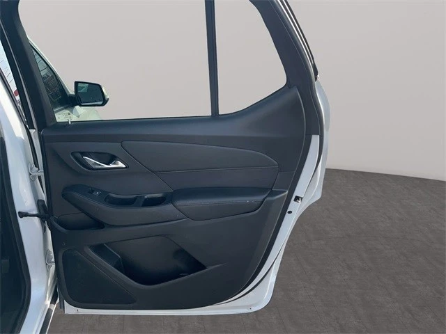 2022 Chevrolet Traverse - Image 18 of 21