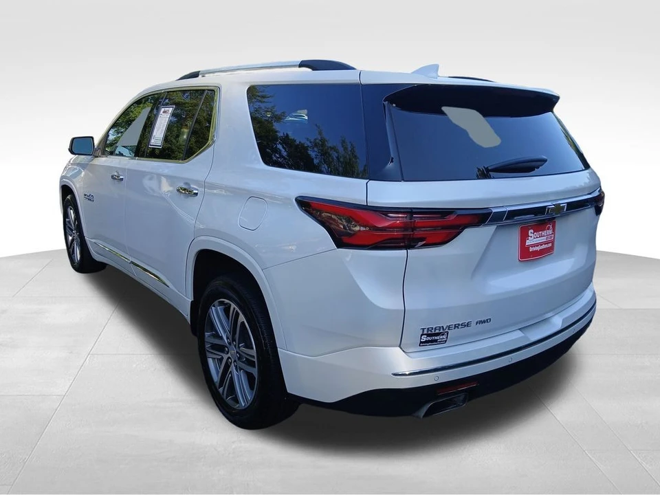 2022 Chevrolet Traverse - Image 3 of 12