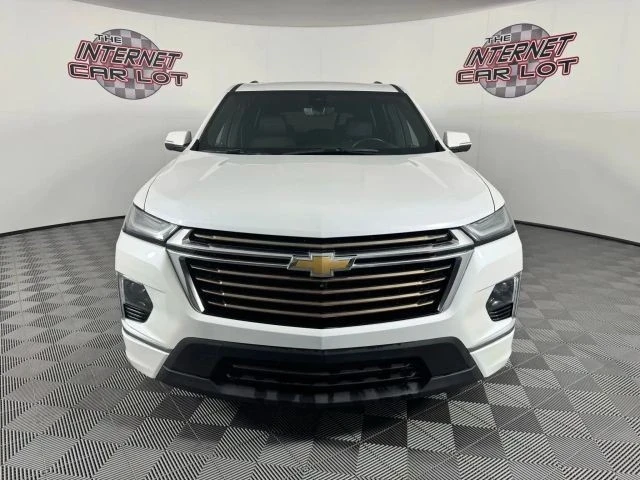 2022 Chevrolet Traverse - Image 2 of 12