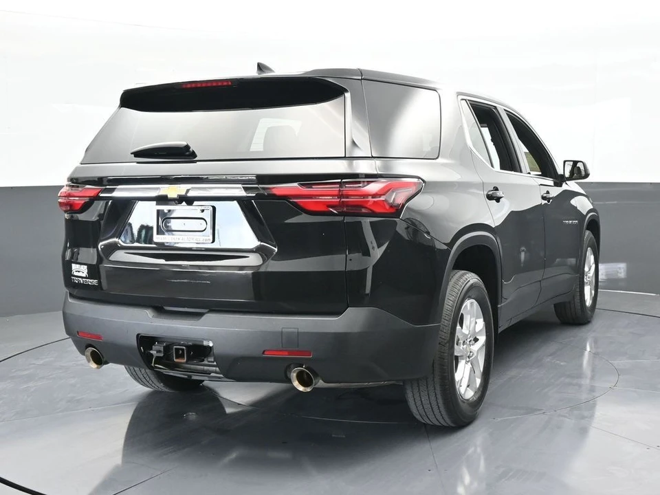 2022 Chevrolet Traverse - Image 5 of 12
