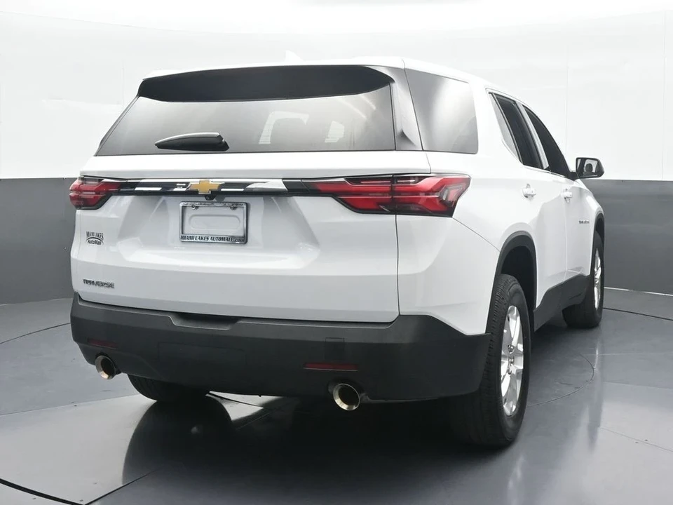 2022 Chevrolet Traverse - Image 5 of 12