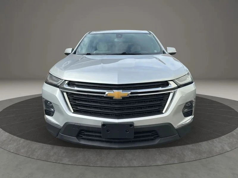 2022 Chevrolet Traverse - Image 2 of 12