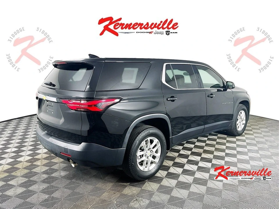 2022 Chevrolet Traverse - Image 7 of 21