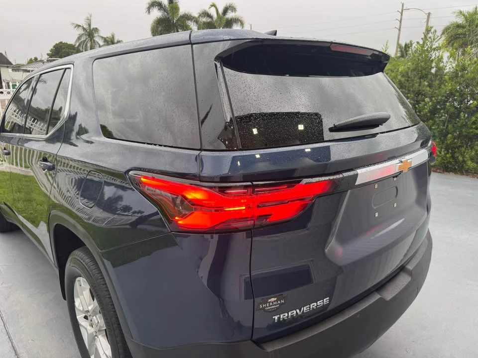 2022 Chevrolet Traverse - Image 9 of 10