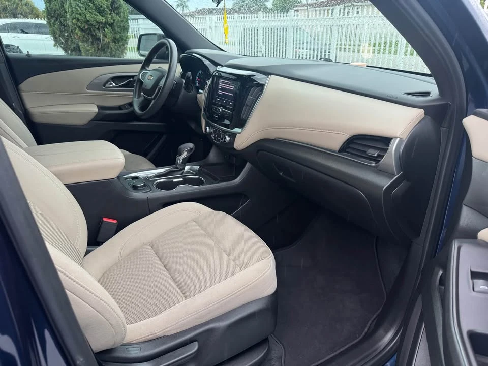 2022 Chevrolet Traverse - Image 10 of 10