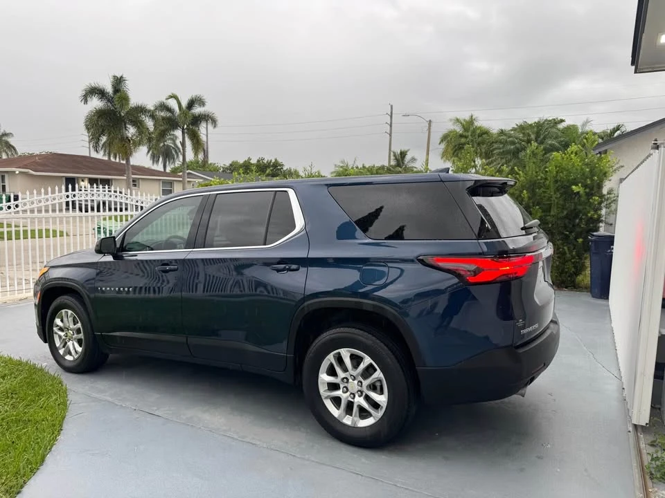2022 Chevrolet Traverse - Image 4 of 10