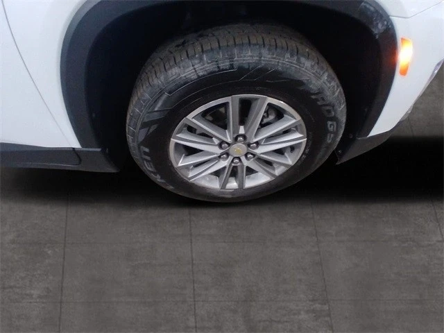 2022 Chevrolet Traverse - Image 10 of 21