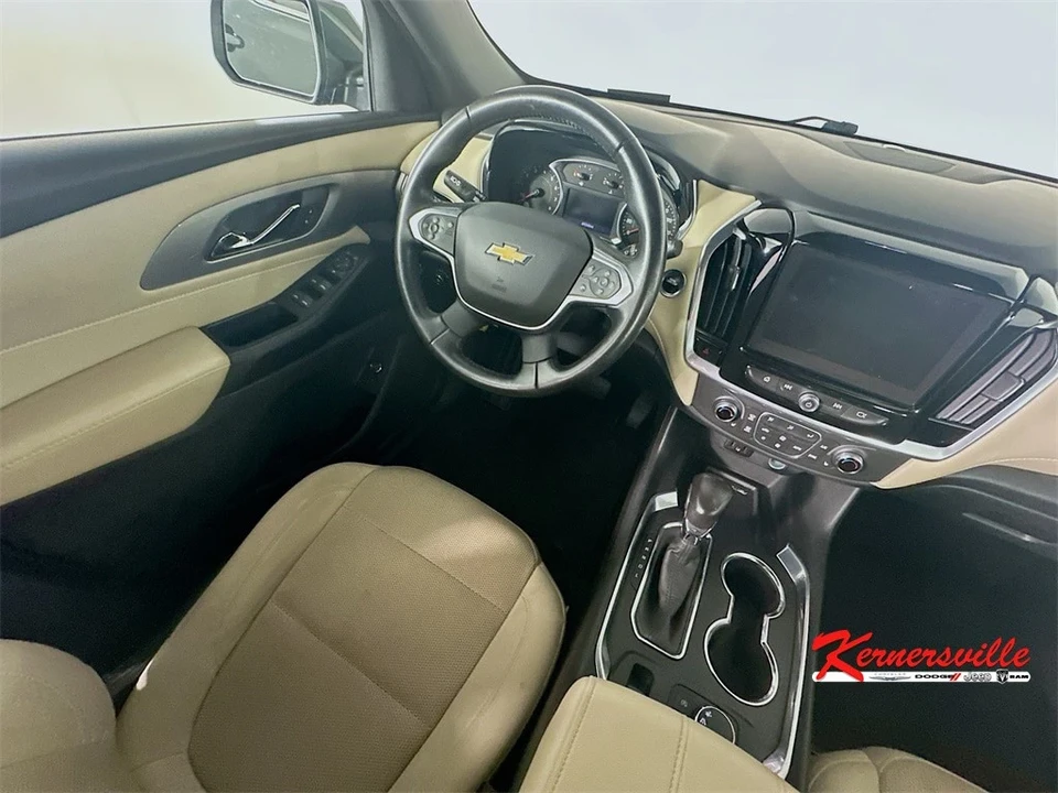 2022 Chevrolet Traverse - Image 9 of 21