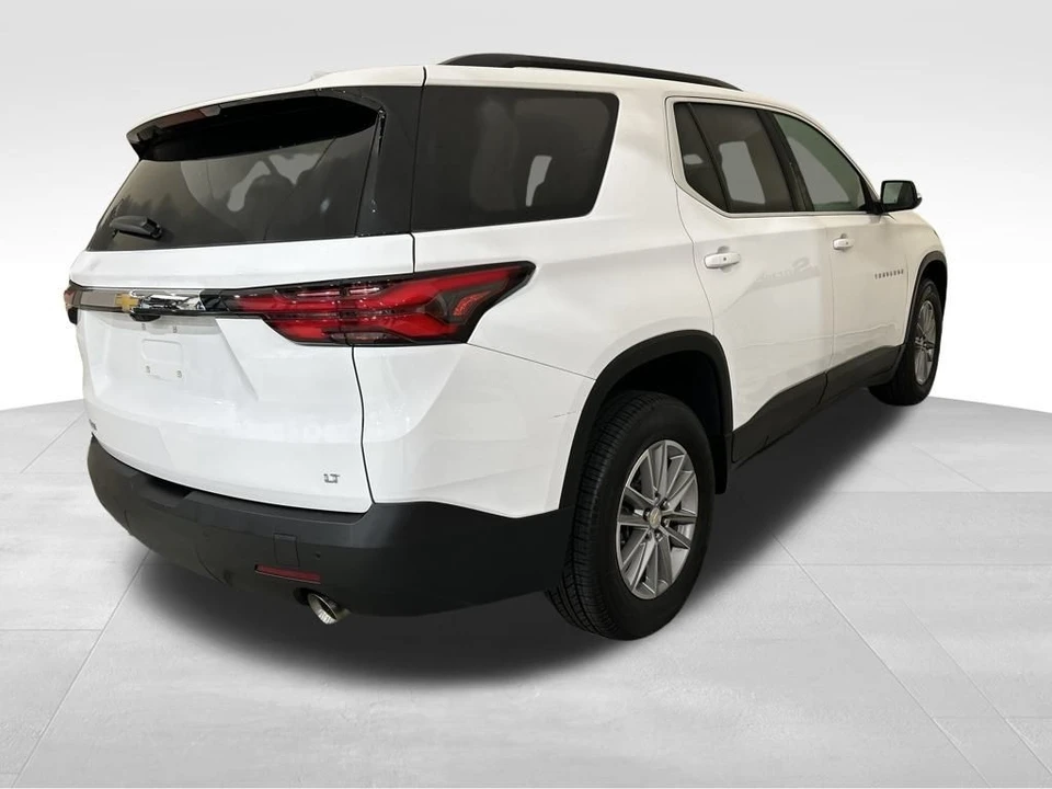 2022 Chevrolet Traverse - Image 11 of 12