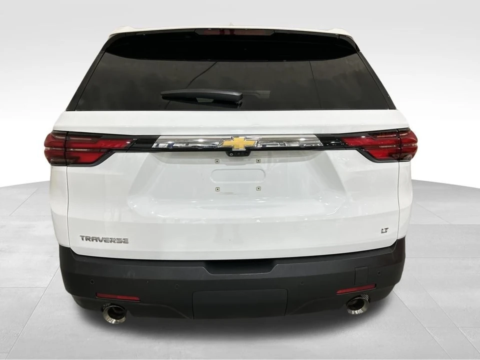 2022 Chevrolet Traverse - Image 10 of 12