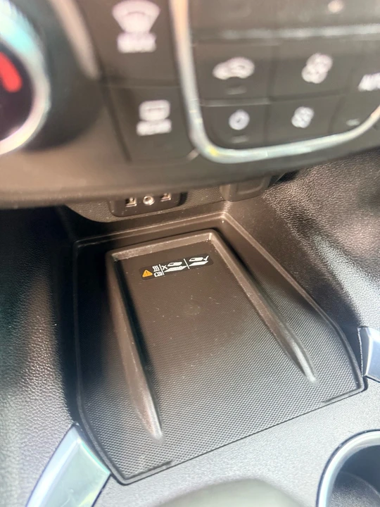 2022 Chevrolet Traverse - Image 20 of 21
