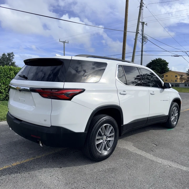 2022 Chevrolet Traverse - Image 5 of 21
