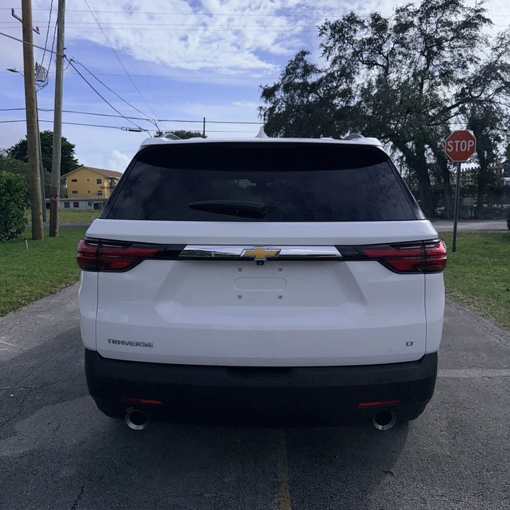 2022 Chevrolet Traverse - Image 6 of 21