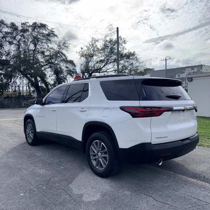 2022 Chevrolet Traverse - Image 7 of 21