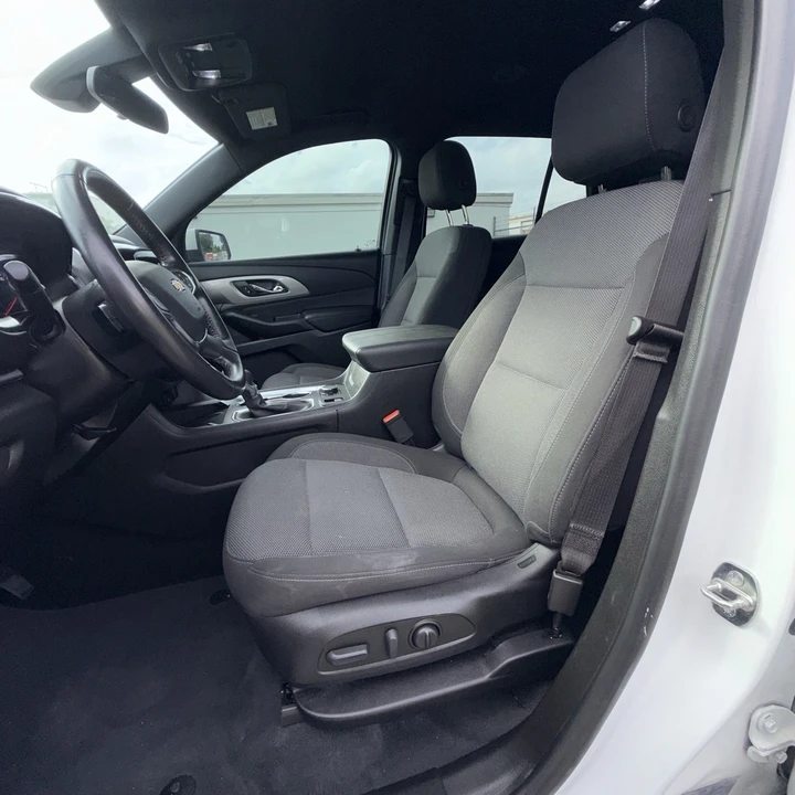 2022 Chevrolet Traverse - Image 16 of 21