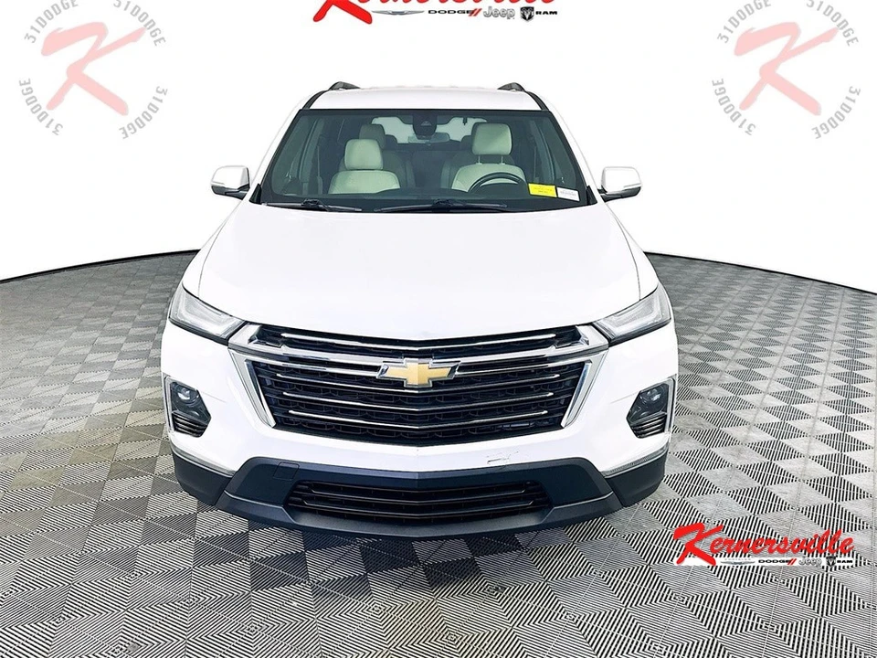 2022 Chevrolet Traverse - Image 2 of 21