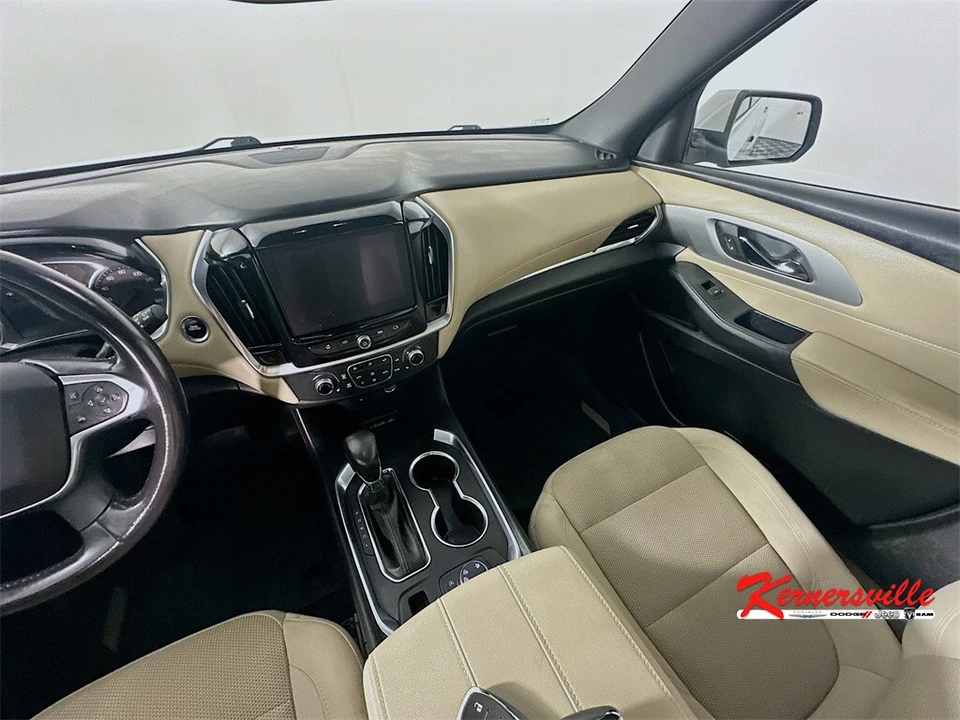 2022 Chevrolet Traverse - Image 11 of 12