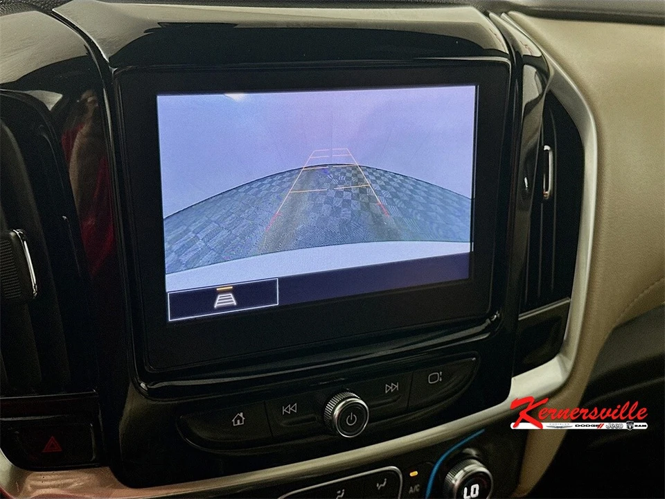 2022 Chevrolet Traverse - Image 20 of 21